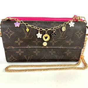 LOUIS VUITTON Monogram Wallet on Chain (Pink Charm) w/ auth cert
